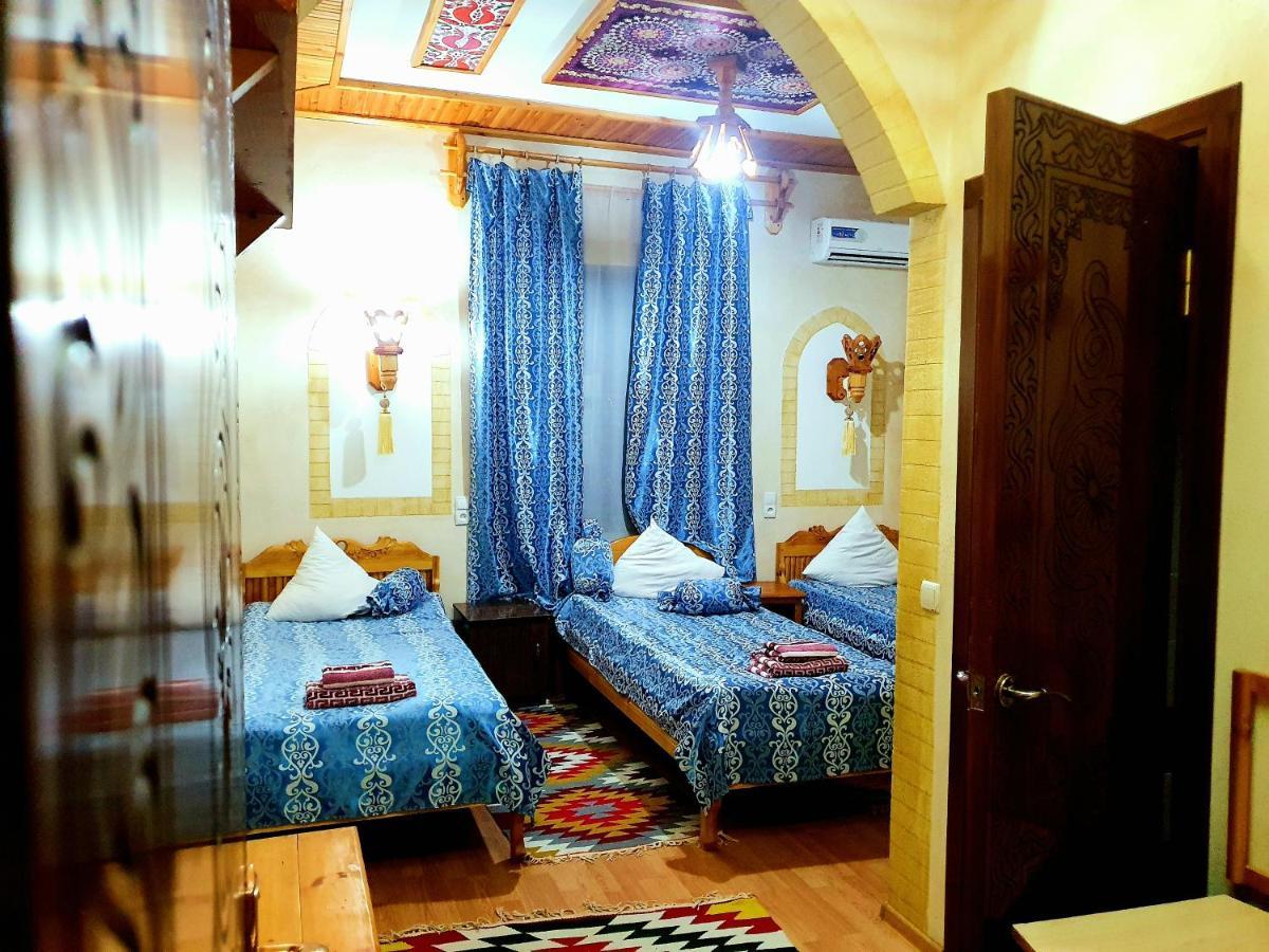 Zukhro Boutique Hotel Хива Екстериор снимка