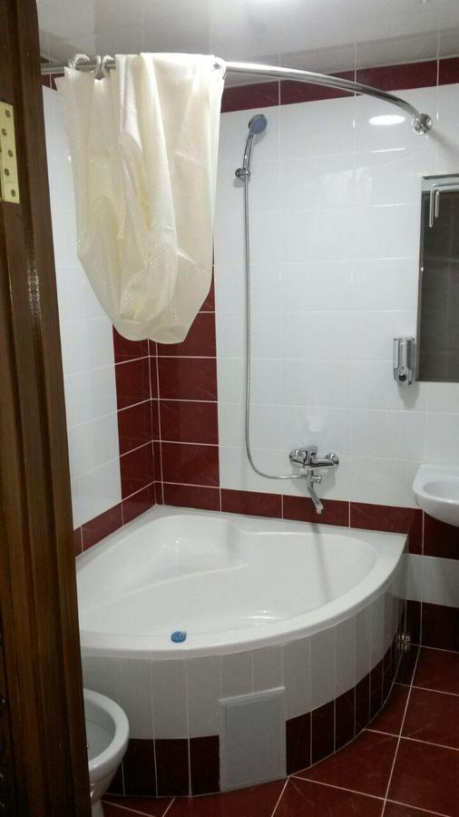 Zukhro Boutique Hotel Хива Екстериор снимка